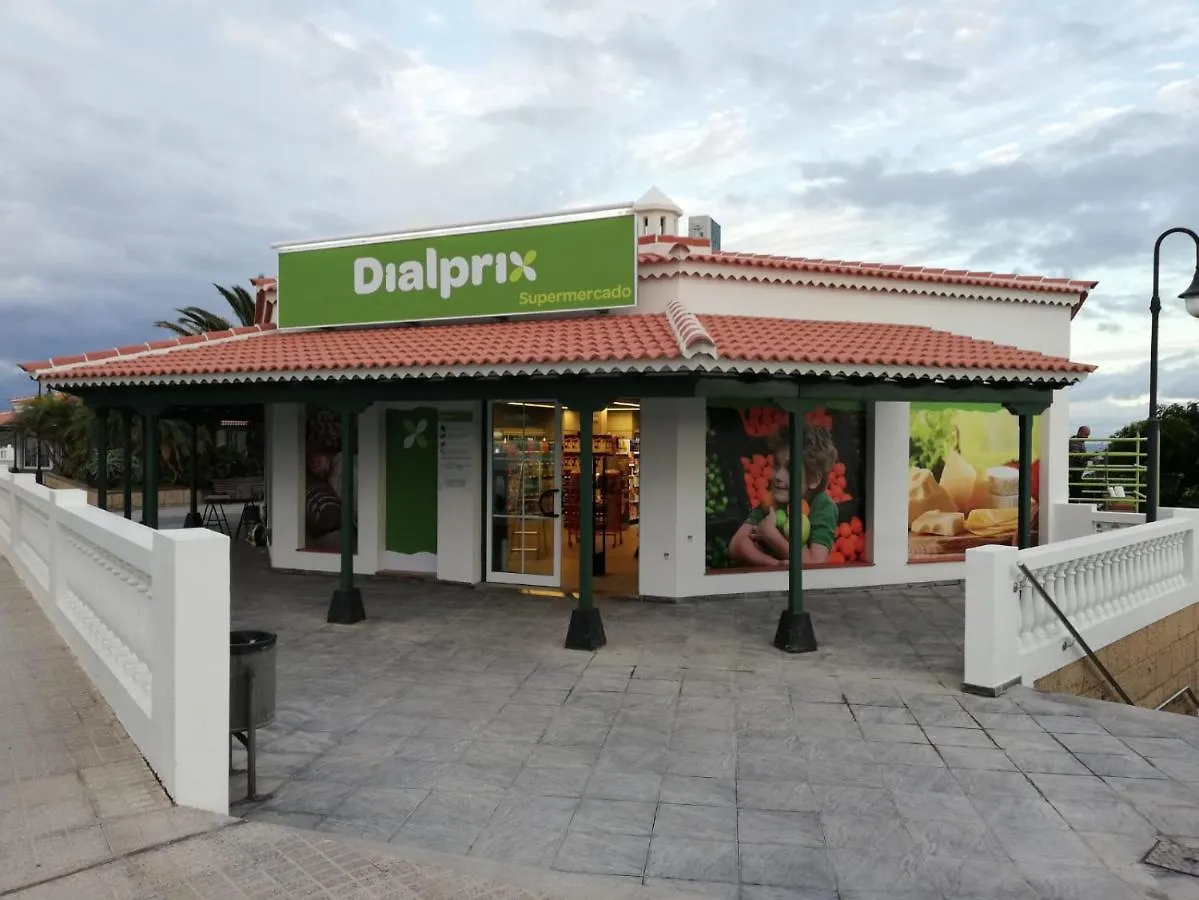 Habitacion Matrimonial En Un Bajo Bano Compartido Areas Compartidas Абадес Дом отдыха