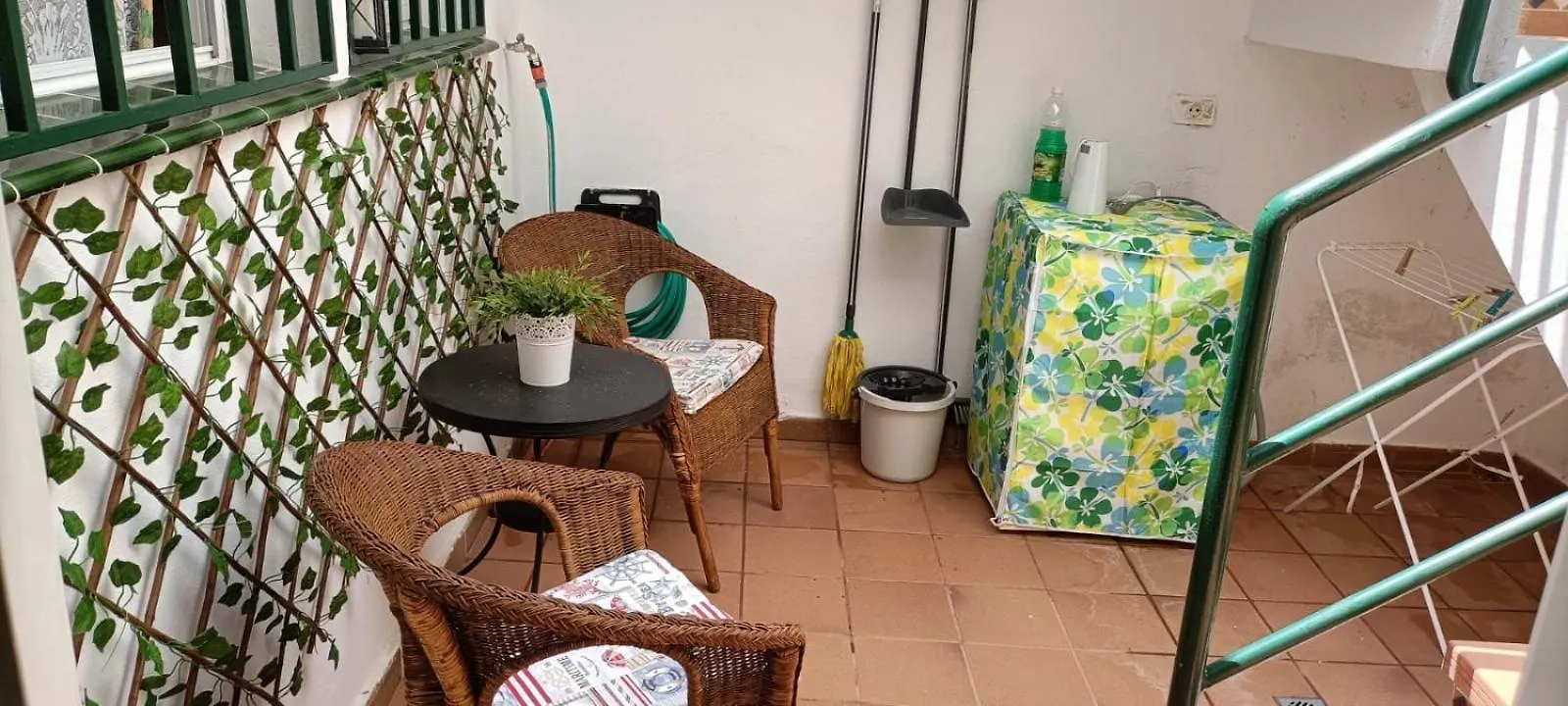 Habitacion Matrimonial En Un Bajo Bano Compartido Areas Compartidas Абадес Дом отдыха